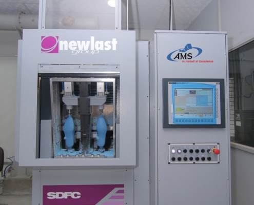 Maquina procesamiento horma Newlast SDFC - Fabrica de hormas AMS